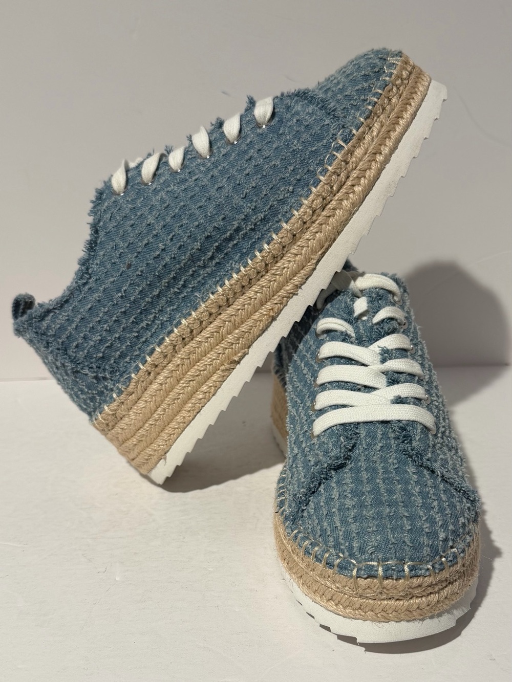 Antonio Melani TaylorTwo Lace Up Espadrille Denim Platform Sneakers Sz 8 NEW!